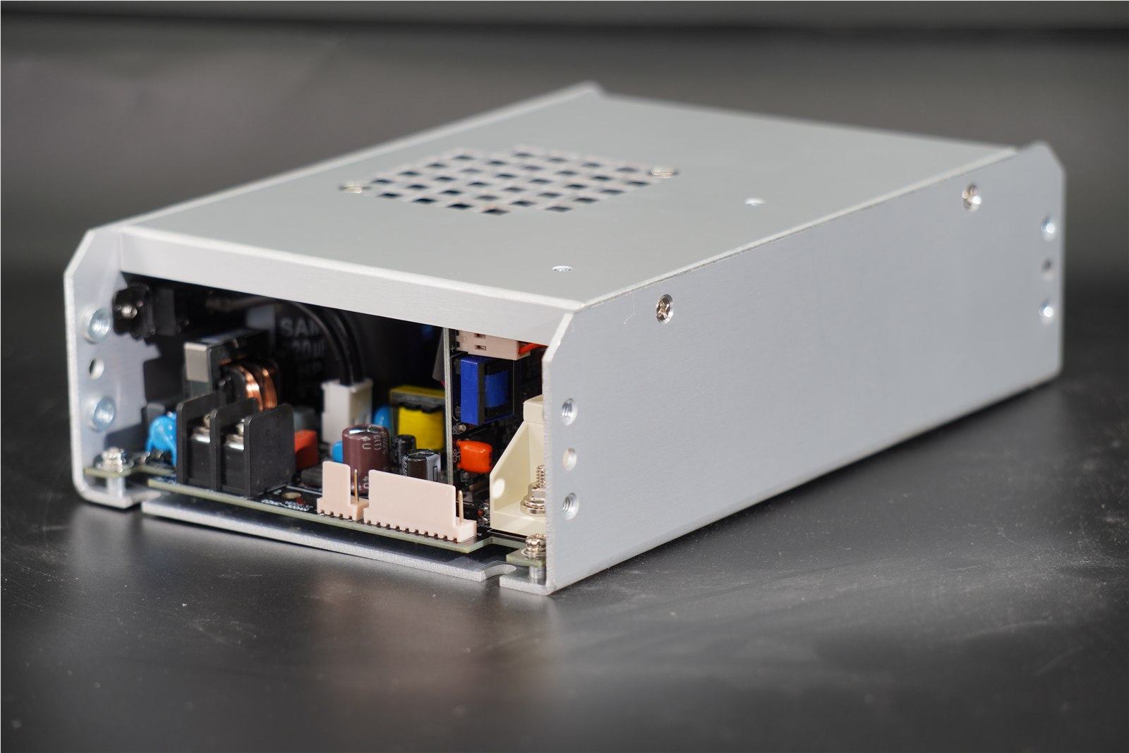 YAG 300C · 350W · ND:YAG 激光电源 · 美容仪器核心部件 · BSUN / xpBSUN · 1